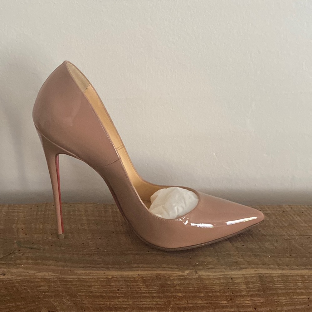 SINGLE SHOE Christian Louboutin So Kate 38